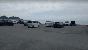 マルキサーフポイント駐車場